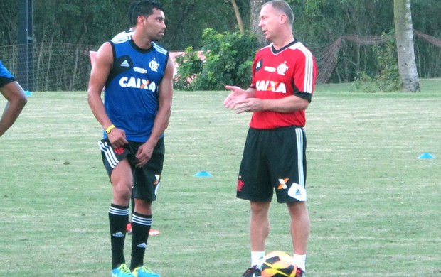 Mano Menezes e Andre Santos Treino Flamengo (Foto: Richard Souza)