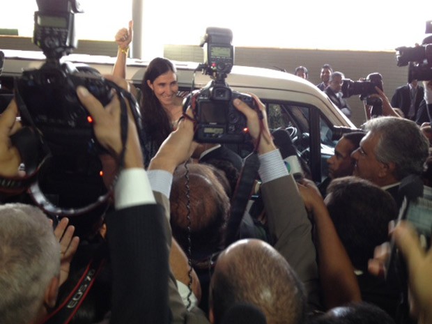 Yoani Sánchez ao chegar à Câmara dos Deputados (Foto: Fabiano Costa / G1)
