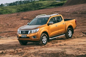 Fotos: Nissan Frontier LE 2.3