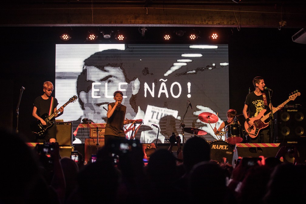 Pussy Riot Em S O Paulo Fotos M Sica G