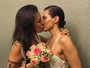 Angelis Borges posta foto de beijo na mulher e fala de preconceito