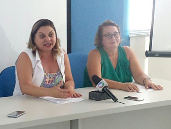 A coordenadora da comissão do processo de escolha de conselheiros tutelares, Andrecinda Pina, e a conslheira de direito Daise Moisés (Foto: Isabella Formiga/G1)