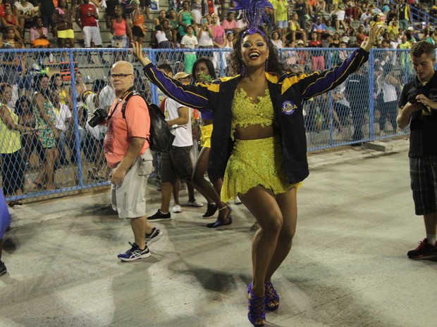 Juliana Alves em ensaio técnico da Unidos da Tijuca na Marquês de Sapucaí, no Centro do Rio (Foto: Anderson Borde/ Ag. News)