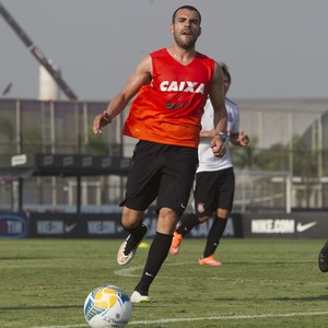 Sem Elias, Bruno Henrique vira titular e busca confiança de Tite:  É pilhado
