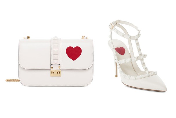 Bolsa e sandália da coleção cápsula que a Valentino acaba de criar. A gente quer djá! (Foto: Divulgação)