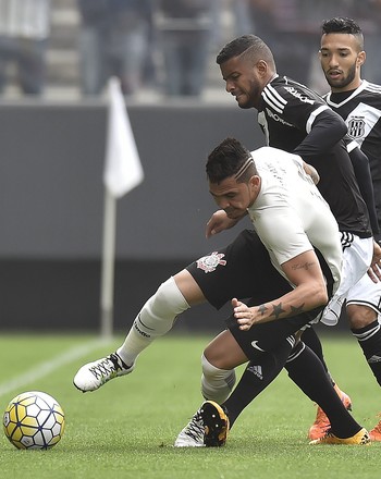 Corinthians X Ponte Preta (Foto: Mauro Horita)