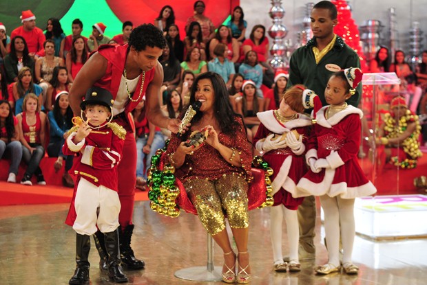 Regina Casé no Esquenta! de Natal (Foto: Esquenta / TV Globo)