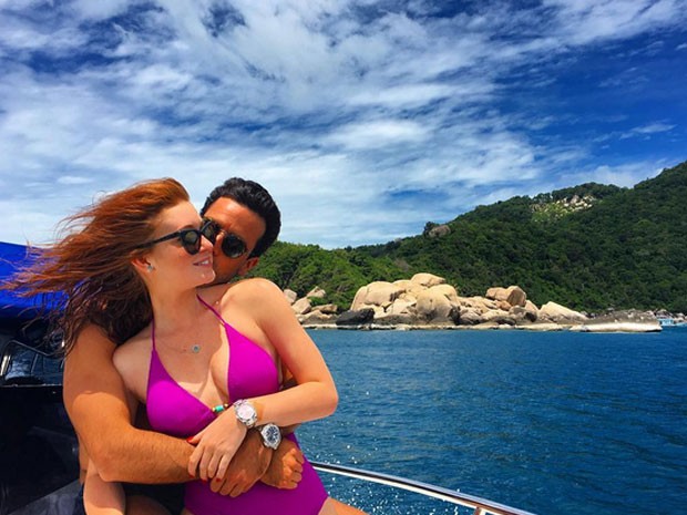 Marina Ruy Barbosa com o namorado, Xandinho Negrão, em Koh Samui, ilha da Tailândia (Foto: Instagram/ Reprodução)