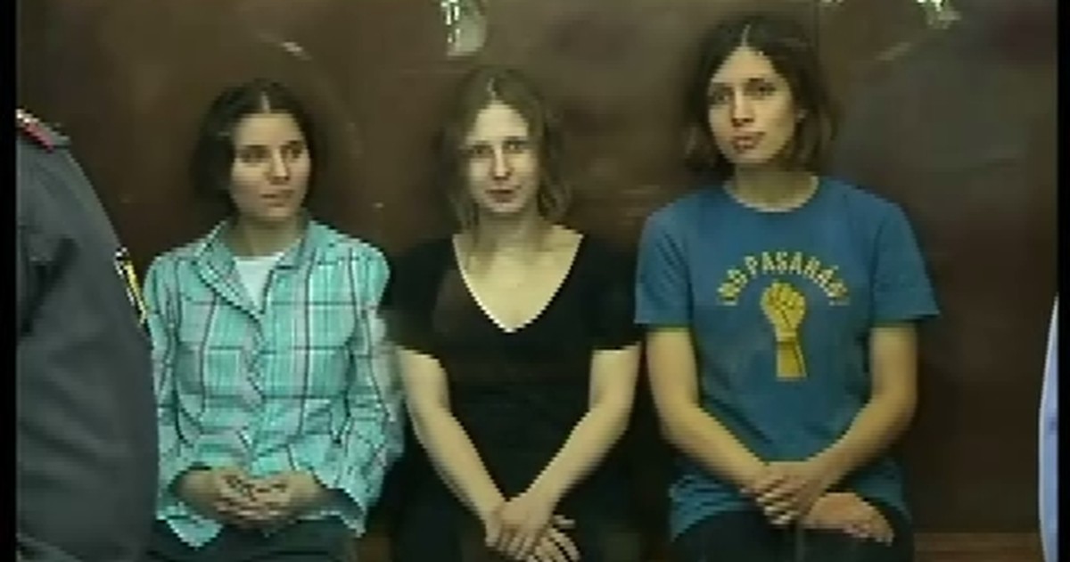 G Cantora Do Pussy Riot Libertada Da Pris O Russa Diz Advogado Not Cias Em Mundo