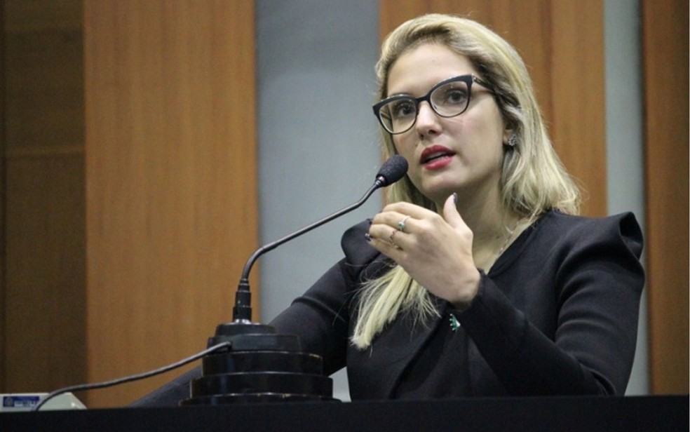 Deputada Janaína Riva (PSD) disse que vai propor CPI para apurar o caso (Foto: Jardel Silva/Assessoria)