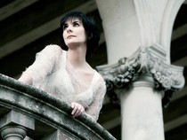 Enya