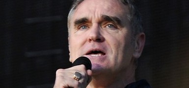 Morrissey critica 'fake news' em 'Spent the Day in Bed' (Getty Images)