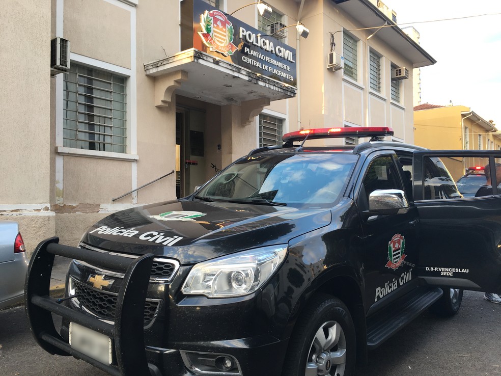 Luana Don passou pela Delegacia de Presidente Prudente para realizar exames médicos (Foto: Stephanie Fonseca/G1)