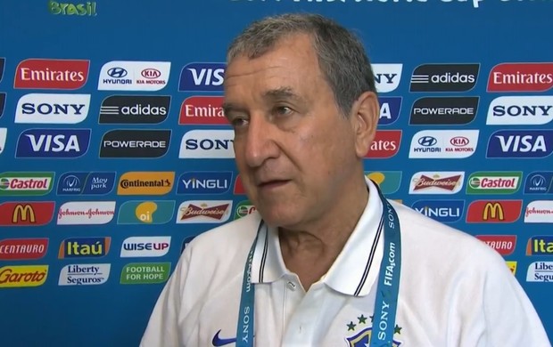 [COPA 2014] Parreira revela que Hulk não enfrenta o México. Ramires entra no time