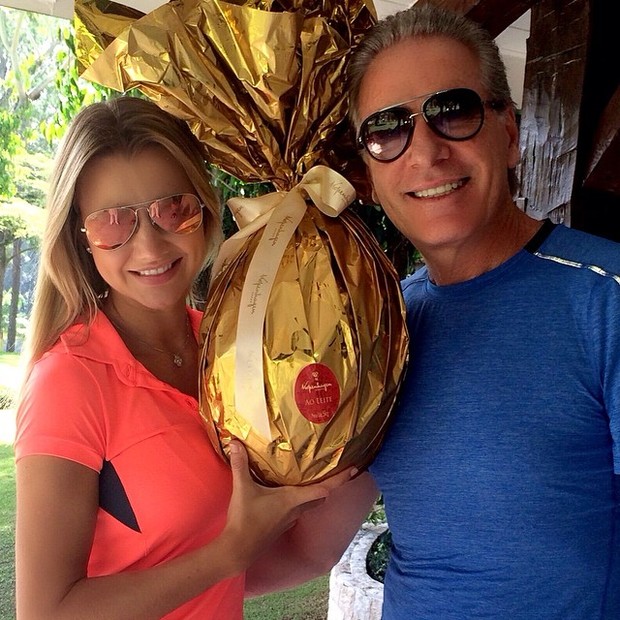 Roberto Justus e a namorada Ana Paula Siebert (Foto: Instagram / Reprodução)