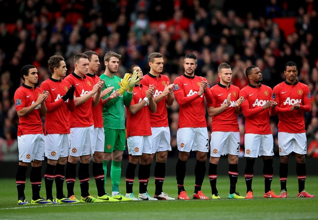 Manchester United lidera ranking de receitas dos clubes de futebol do  planeta - Época Negócios