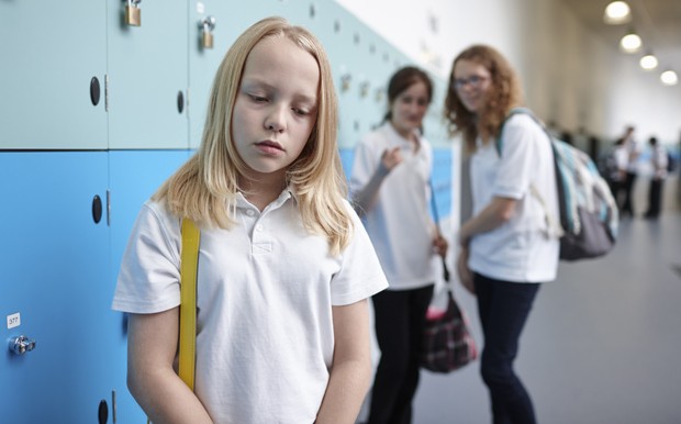 Segundo pesquisa, bullying se torna mais frequente entre adolescentes mais populares (Foto: Phil Boorman / Cultura Creative)