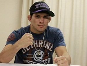 Dileno Lopes, lutador de MMA (Foto: Frank Cunha/Globoesporte.com)