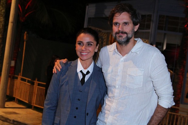 GIovanna Antonelli com o marido Leonardo Nogueira no lançamento da novela Sol Nascente  (Foto: Fabio Moreno/Agnews)