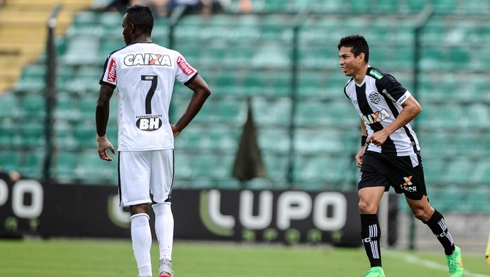 Figueirense x Atlético-MG Primeira Liga (Foto: EDUARDO VALENTE - Agência Estado)