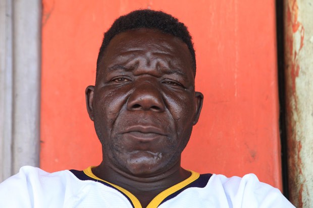 William Masvinu detinha o título desde 2012 (Foto: Tsvangirayi Mukwazhi/AP)