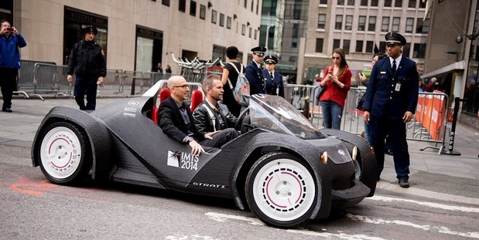 Carro impresso passou por um test drive nas ruas de Nova York (Foto: Reprodução/Mashable)