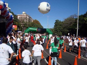 Corrida para vencer o diabetes, em Porto Alegre (Foto: Marcos Pacheco/RBS TV)