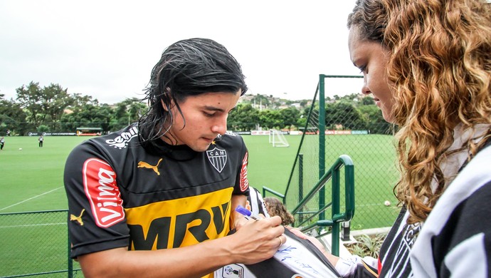 Cárdenas, meio-campo do Atlético-MG (Foto: Bruno Cantini/CAM)
