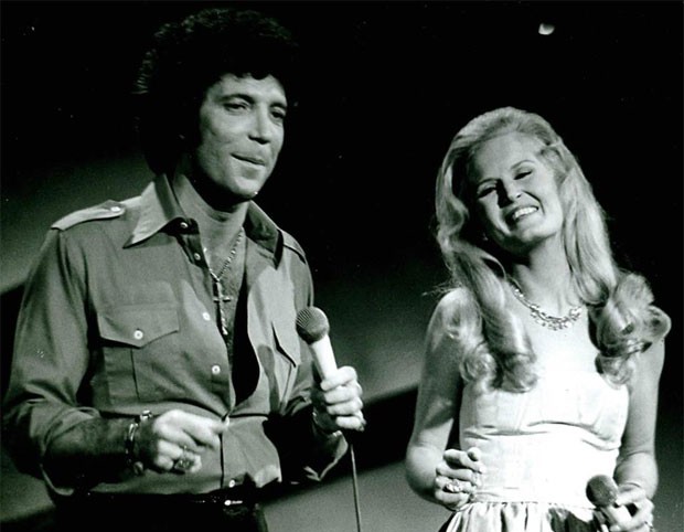 Tom Jones e Lynn Anderson, em 1977 (Foto: Divulgação) Tom Jones e Lynn Anderson, em 1977 (Foto: Divulgação)