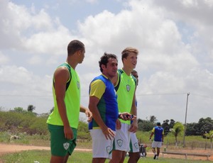 Maurílio Silva comandou o Alecrim em mais um jogo-treino (Foto: Gabriel Peres/Divulgação)