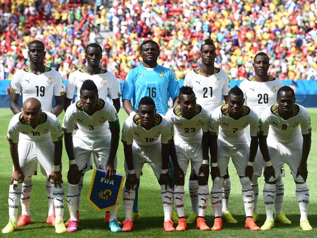 Seleção de Gana posa para foto antes da partida contra Portugal nesta quinta-feira (26); jogadores ameaçaram greve caso não recebessem pagamento (Foto: AFP Photo/Francisco Leong)