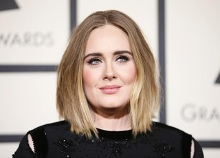 Adele durante evento em Los Angeles, nos Estados Unidos (Foto: REUTERS/Danny Moloshok)