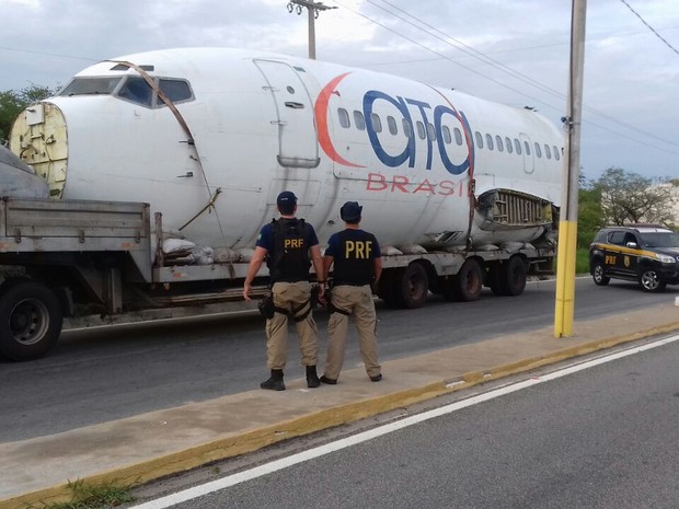 PRF flagrou transporte irregular na B-020, em Canindé (Foto: Divulgação/PRF)