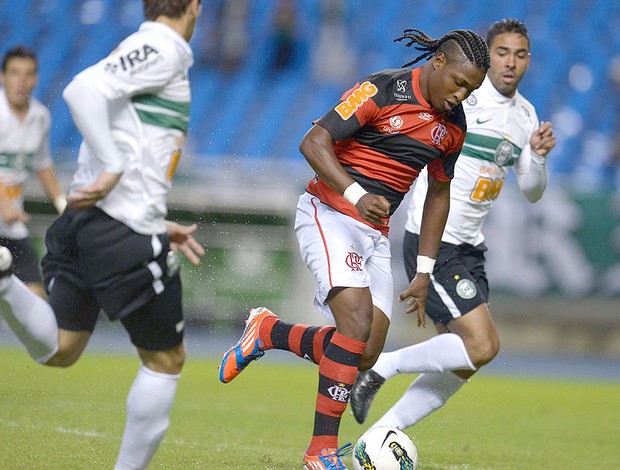 Diego Maurício na partida do Flamengo contra o Coritiba (Foto: Alexandre Loureiro / VIPCOMM)