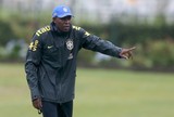 Com Marx Lenin, Cláudio Caçapa convoca sub-15 para treinamentos Com Marx Lenin, Cláudio Caçapa convoca sub-15 para treinamentos