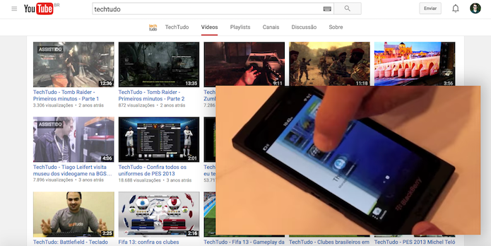 Vídeo do YouTube é minimizado ao fazer buscas ou abrir o canal (Foto: Reprodução/Helito Bijora) 