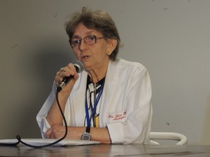 Maria Lúcia Brito Ferreira, chefe do serviço de neurologia do HR (Foto: Thays Estarque/G1)
