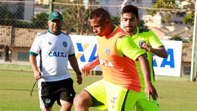 Walter - goiás (Foto: Rosiron Rodrigues / Goiás E.C.)