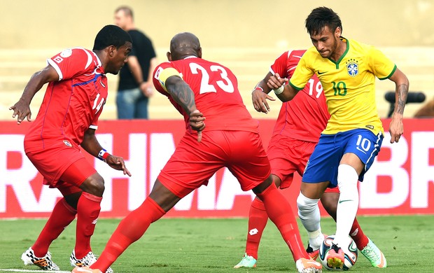 Neymar no amistoso Brasil x Panamá (Foto: AFP)