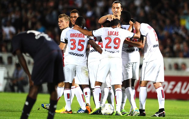 Comemoração Paris Saint Germain contra o Bordeaux (Foto: Agência AFP)