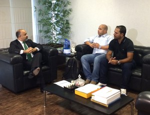 Ministro recebe organizadas e promete combate a 