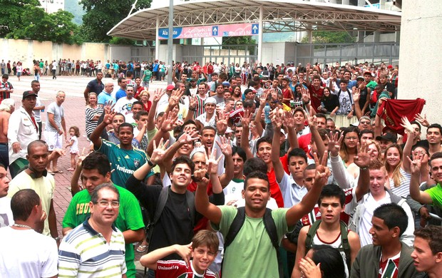 fim da fila (Fabiano Rocha / Agência O Globo)