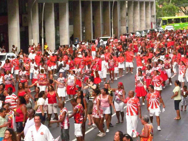 Viradouro começa os ensaios de rua neste domingo, em Niterói (Foto: Mônica Marinho/ Divulgação)