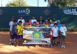 Jovens tenistas vão disputar Circuito Nacional Pró-Tênis em Chapadão do Sul (Foto: Divulgação/CNPT)