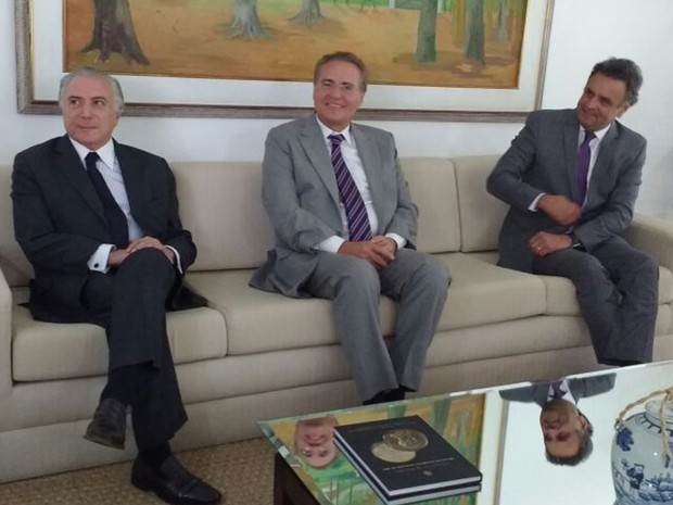 Renan, Temer e Aécio conversaram na residência oficial do Senado (Foto: Beatriz Pataro/G1)