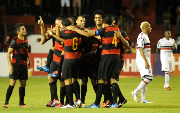 SPORT 2 x 0 SANTA CRUZ (Antônio Carneiro / Pernambuco Press)