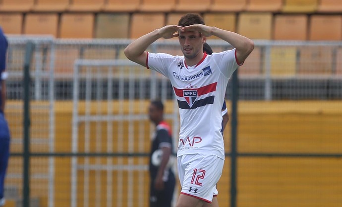 São Paulo x Água Santa Calleri viseira (Foto: Rubens Chiri / saopaulofc.net)