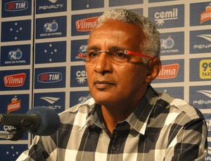Isaías Tinoco diretor de futebol Cruzeiro (Foto: Lucas Borges)