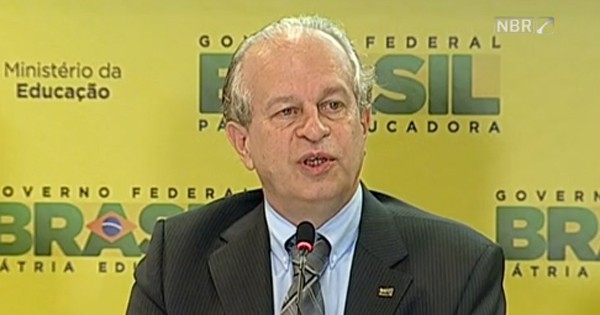 O ministro da Educação, Renato Janine Ribeiro (Foto: Reprodução)