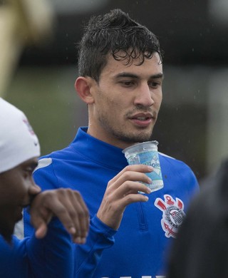 Após último treino, Tite deixa dúvidas no Timão; veja a provável escalação